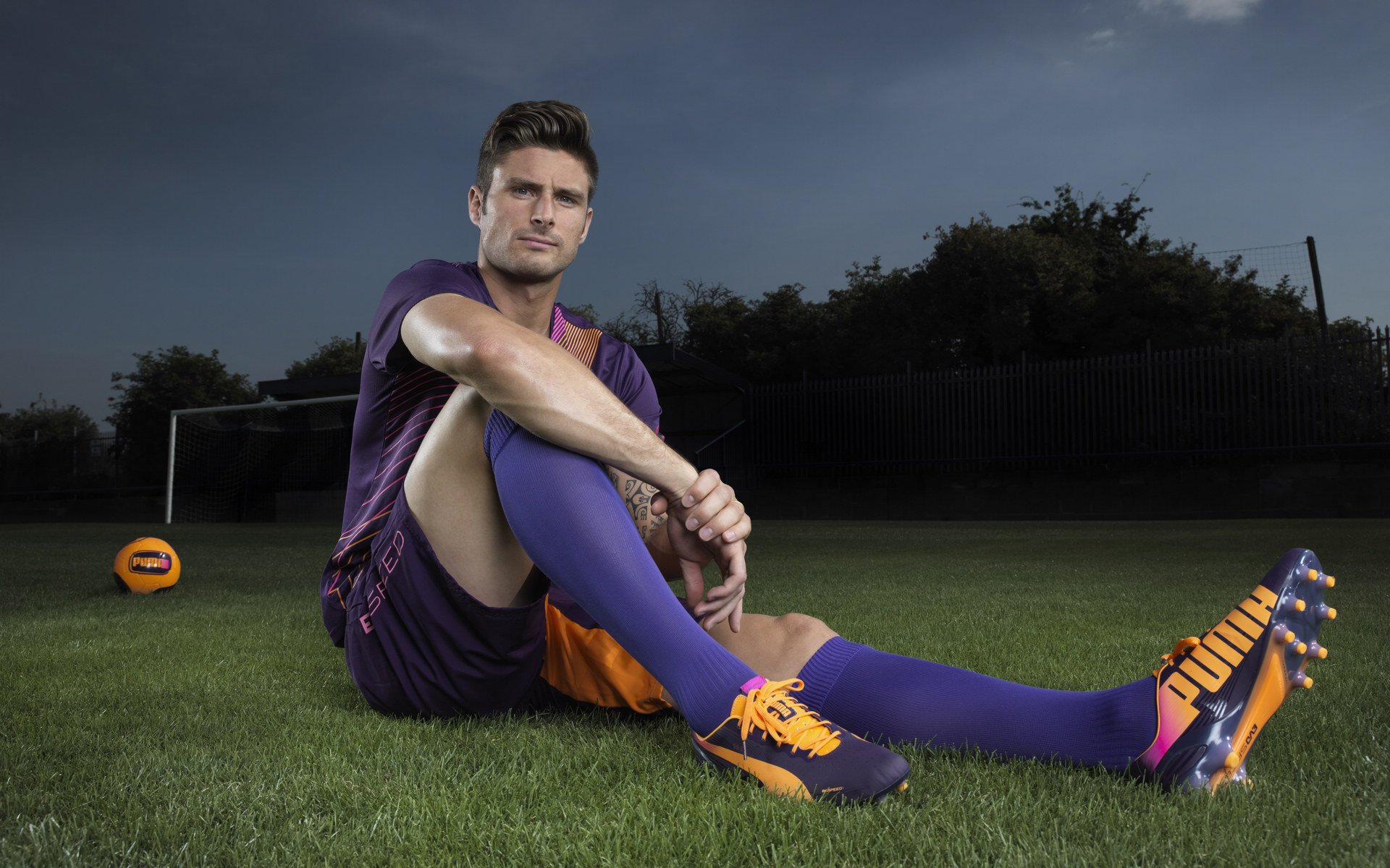 F1赛车最新战报！克罗地亚队迎战韩国队，超级对决，球迷热情点燃赛场