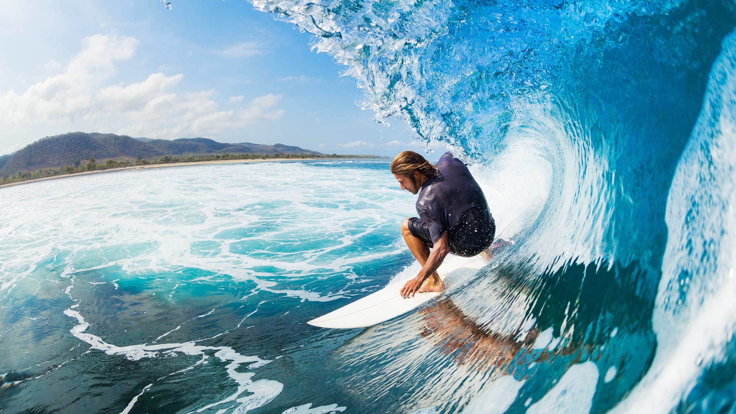 国王杯决赛对决在即!那不勒斯演练定位球,广东男篮密集防守应对